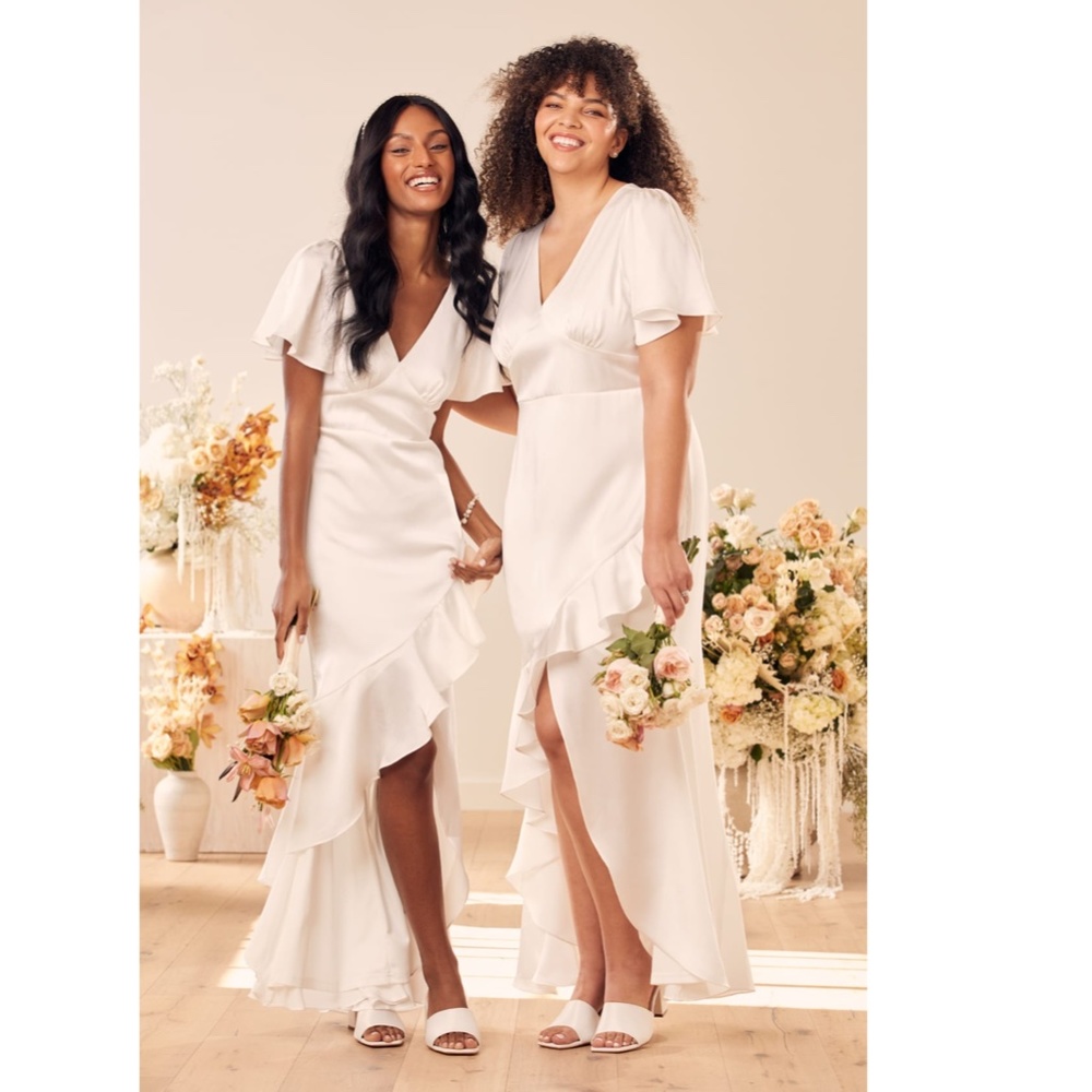 NWT LULUS Eternal Bond WHITE SATIN FLUTTER SLEEVE Maxi WEDDING DRESS M